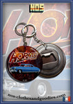Badge / magnet / porte clé décapsuleur Hudson Hornet bleue 1952