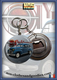 Badge /magnet / porte clé décapsuleur Opel Olympia bleu 1952