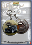 Badge /Magnet/ porte clé décapsuleur Peugeot 202 noire