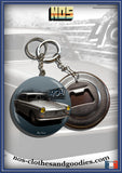 Badge/magnet/ porte clé décapsuleur Peugeot 404 coupé injection 1964