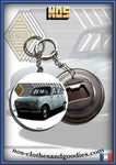 Badge /Magnet / porte clé décapsuleur Renault 4L bleu claire 1966